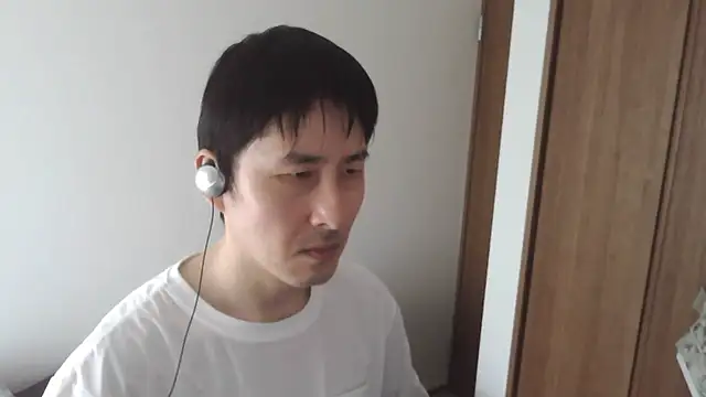 Snapshot of ikkakusai11 chatting on April 2026 03:37:01 AM ikkakusai11 online show from April 2026 03:37:01 AM