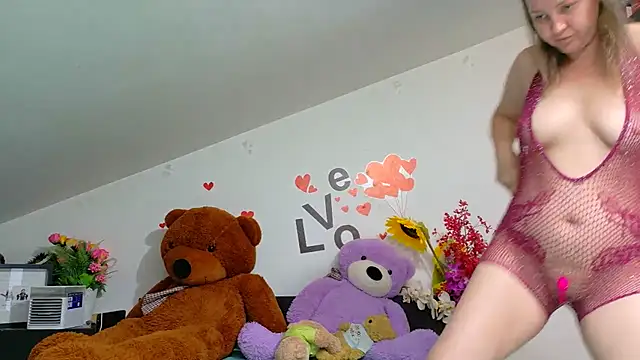 SweetMaddy888 online show from July 2026 10:35:02 AM