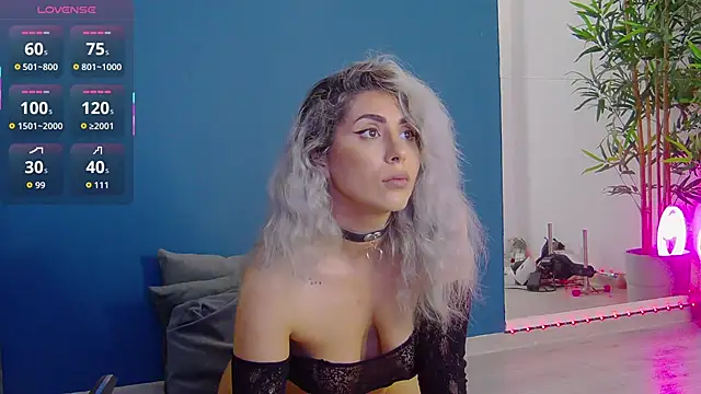 CelineMeyerr online show from June 2026 05:03:02 AM