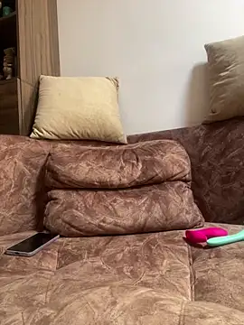 karla nill online show from December 2024 05:47:02 PM