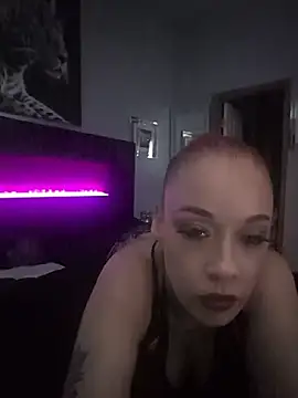 JusticeXXX68 online show from August 2026 05:33:02 PM