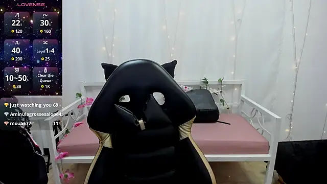 Snapshot of Abigail_Wilson_ chatting on December 2024 05:50:01 AM Abigail Wilson online show from December 2024 05:50:01 AM