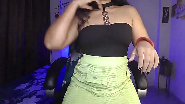 Black-Pearll online show from May 2026 03:56:01 AM
