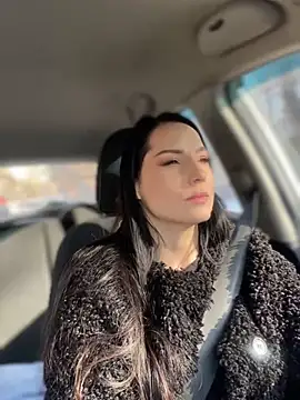 Snapshot of Roxana-Sexy chatting on January 2025 08:46:02 AM Roxana-Sexy online show from January 2025 08:46:02 AM