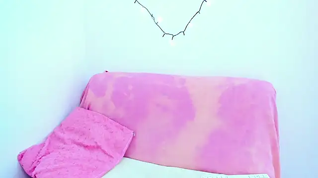 sweet Melody xx online show from October 2025 06:25:02 PM