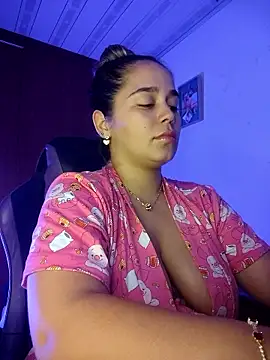 LaurenWelly  online show from May 2026 01:23:02 AM