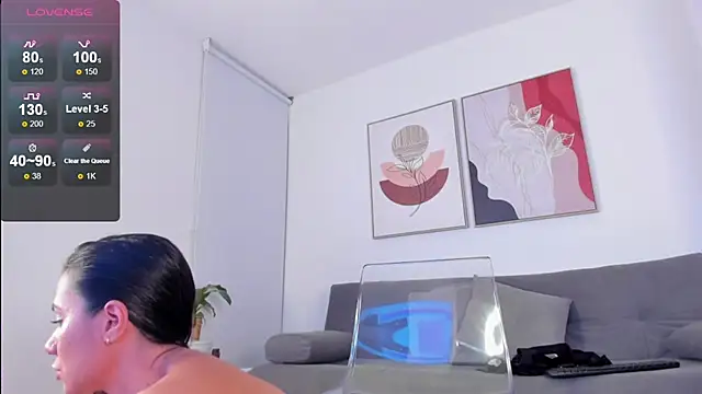 sofiiajones online show from October 2025 10:21:02 PM