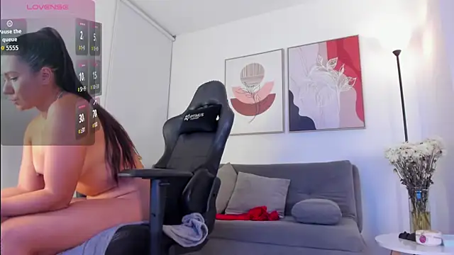 sofiiajones online show from February 2026 12:40:02 AM