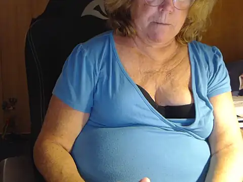 Snapshot of _sunshine__ chatting on December 2024 04:31:01 PM sunshine online show from December 2024 04:31:01 PM