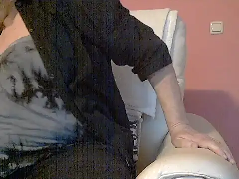 Snapshot of _sunshine__ chatting on February 2025 07:29:01 AM sunshine online show from February 2025 07:29:01 AM