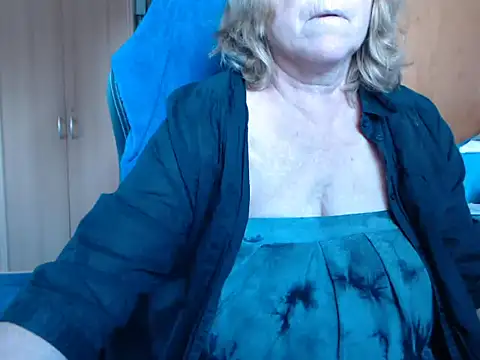 Snapshot of _sunshine__ chatting on October 2025 06:52:01 AM sunshine online show from October 2025 06:52:01 AM