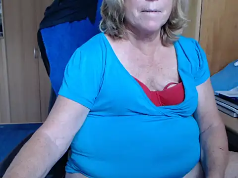 Snapshot of _sunshine__ chatting on October 2025 04:15:02 PM sunshine online show from October 2025 04:15:02 PM