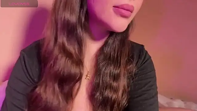 Elinatiranda online show from March 2026 01:27:02 AM