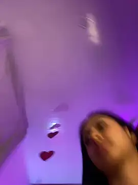 Snapshot of maddy_bronw_ chatting on February 2025 02:26:01 AM maddy bronw online show from February 2025 02:26:01 AM