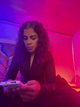 NINA 18 YEARS online show from January 2026 11:08:01 PM