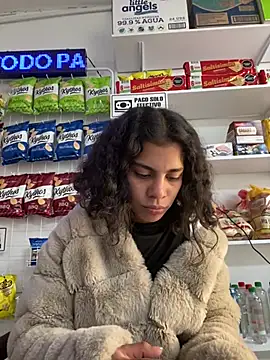 NINA 18 YEARS online show from February 2026 07:51:02 PM