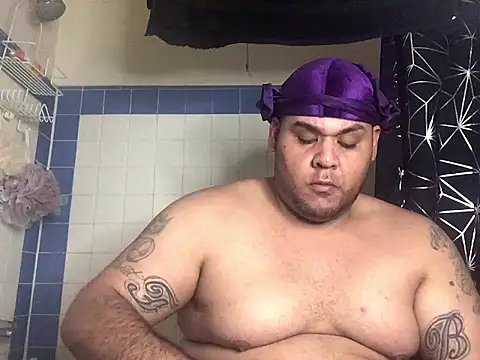 Snapshot of fatboyjayohh126 chatting on December 2024 12:18:02 PM fatboyjayohh126 online show from December 2024 12:18:02 PM