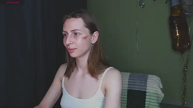 OaklynDobson online show from September 2025 04:32:01 PM