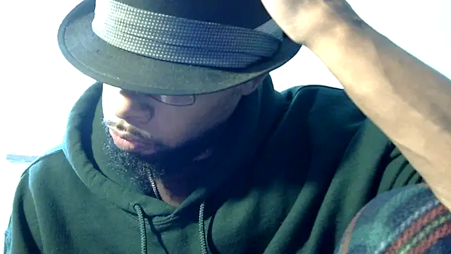 Snapshot of WhiskeyWood_DuhGOD chatting on February 2025 08:35:02 PM WhiskeyWood DuhGOD online show from February 2025 08:35:02 PM