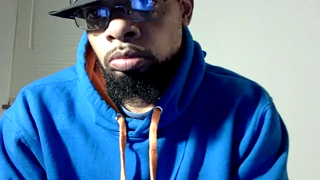 Snapshot of WhiskeyWood_DuhGOD chatting on February 2025 02:58:01 AM WhiskeyWood DuhGOD online show from February 2025 02:58:01 AM