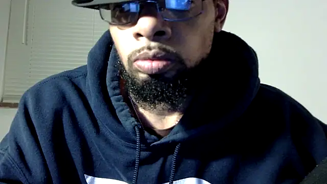 Snapshot of WhiskeyWood_DuhGOD chatting on February 2025 02:23:01 AM WhiskeyWood DuhGOD online show from February 2025 02:23:01 AM