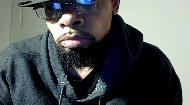 Snapshot of WhiskeyWood_DuhGOD chatting on March 2025 01:10:02 AM WhiskeyWood DuhGOD online show from March 2025 01:10:02 AM