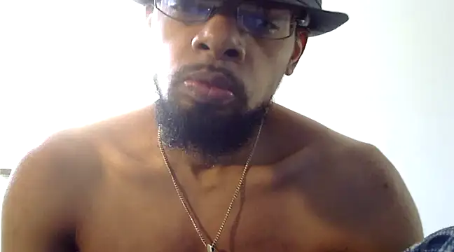 Snapshot of WhiskeyWood_DuhGOD chatting on March 2025 04:40:02 PM WhiskeyWood DuhGOD online show from March 2025 04:40:02 PM