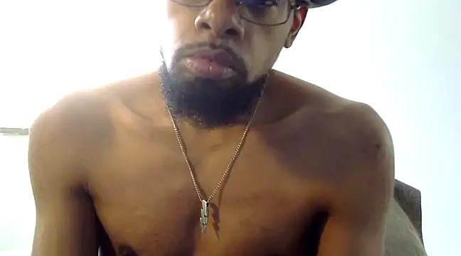 Snapshot of WhiskeyWood_DuhGOD chatting on March 2025 07:44:02 PM WhiskeyWood DuhGOD online show from March 2025 07:44:02 PM