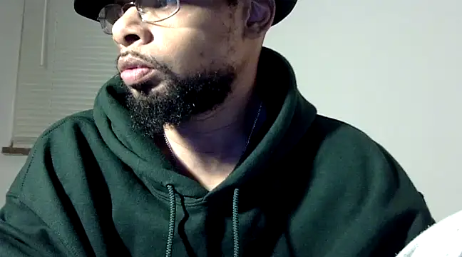 Snapshot of WhiskeyWood_DuhGOD chatting on March 2025 01:57:01 AM WhiskeyWood DuhGOD online show from March 2025 01:57:01 AM