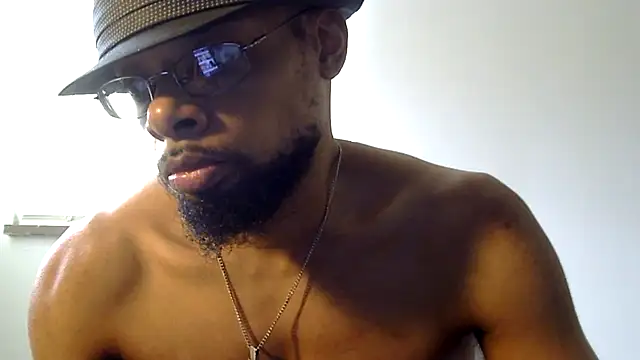 Snapshot of WhiskeyWood_DuhGOD chatting on March 2025 07:25:01 PM WhiskeyWood DuhGOD online show from March 2025 07:25:01 PM