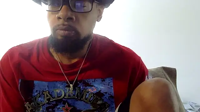 Snapshot of WhiskeyWood_DuhGOD chatting on September 2025 04:39:01 PM WhiskeyWood DuhGOD online show from September 2025 04:39:01 PM