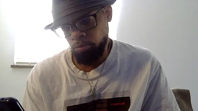 Snapshot of WhiskeyWood_DuhGOD chatting on October 2025 04:27:02 PM WhiskeyWood DuhGOD online show from October 2025 04:27:02 PM