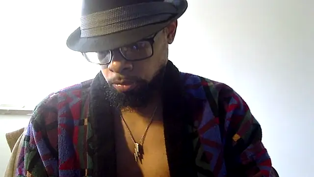 Snapshot of WhiskeyWood_DuhGOD chatting on November 2025 05:11:01 PM WhiskeyWood DuhGOD online show from November 2025 05:11:01 PM