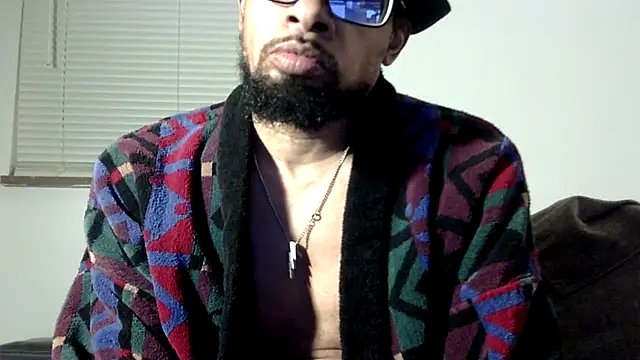 Snapshot of WhiskeyWood_DuhGOD chatting on November 2025 02:11:01 AM WhiskeyWood DuhGOD online show from November 2025 02:11:01 AM