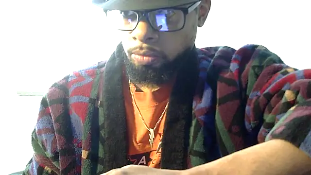 Snapshot of WhiskeyWood_DuhGOD chatting on December 2025 05:33:02 PM WhiskeyWood DuhGOD online show from December 2025 05:33:02 PM