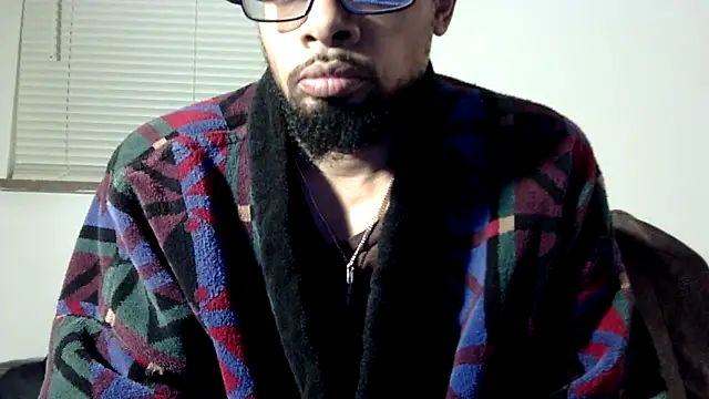 Snapshot of WhiskeyWood_DuhGOD chatting on December 2025 02:05:01 AM WhiskeyWood DuhGOD online show from December 2025 02:05:01 AM