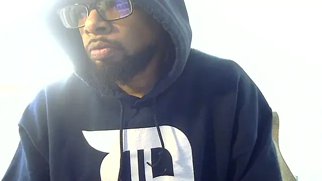 Snapshot of WhiskeyWood_DuhGOD chatting on January 2026 05:15:01 PM WhiskeyWood DuhGOD online show from January 2026 05:15:01 PM