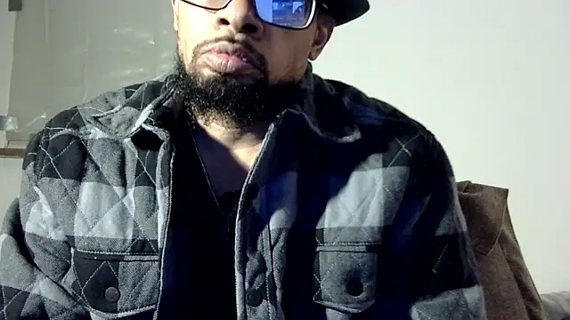 Snapshot of WhiskeyWood_DuhGOD chatting on January 2026 02:59:02 AM WhiskeyWood DuhGOD online show from January 2026 02:59:02 AM