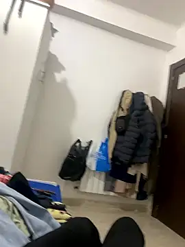 Snapshot of alex-riadh chatting on January 2026 07:41:02 PM alex-riadh online show from January 2026 07:41:02 PM