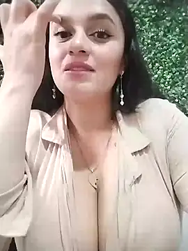 hanna-a online show from January 2025 03:40:02 PM