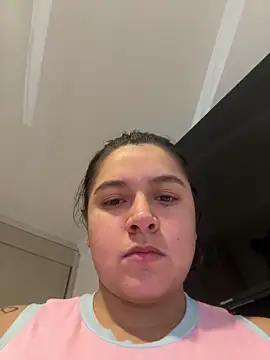 Snapshot of Catherine_summer1 chatting on December 2024 06:30:02 PM Catherine summer1 online show from December 2024 06:30:02 PM