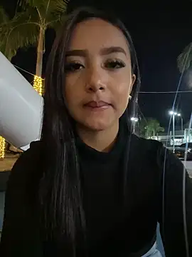 SOPHIACANDY19  online show from December 2024 11:40:02 PM