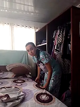 Snapshot of Samantha_Sullivan_ chatting on October 2025 12:17:02 PM Samantha Sullivan online show from October 2025 12:17:02 PM