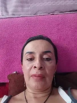 Samantha Sullivan  online show from May 2026 09:43:01 PM