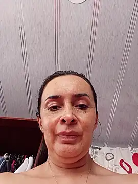 Samantha Sullivan  online show from May 2026 02:24:02 PM