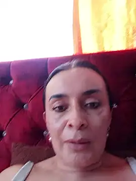 Samantha Sullivan  online show from May 2026 09:22:01 PM