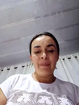 Samantha Sullivan  online show from June 2026 02:31:02 AM