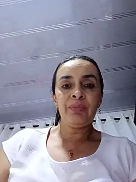 Samantha Sullivan  online show from July 2026 02:41:01 AM