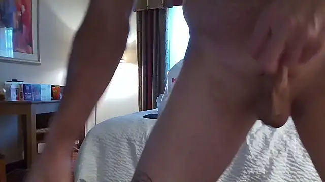 overaveragefreak4you online show from January 2025 06:25:01 PM