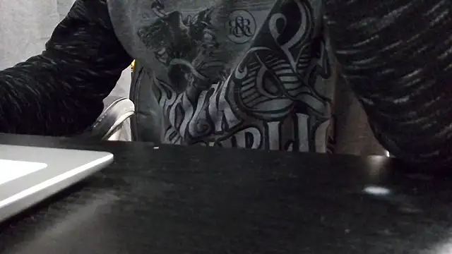 overaveragefreak4you online show from February 2025 04:14:01 AM